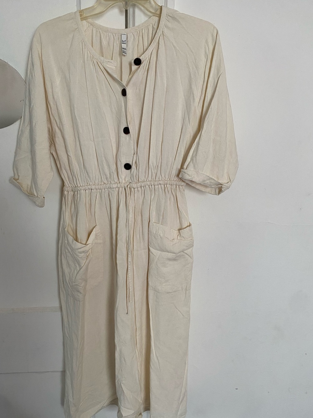 Zara womens dress Beige size Small
